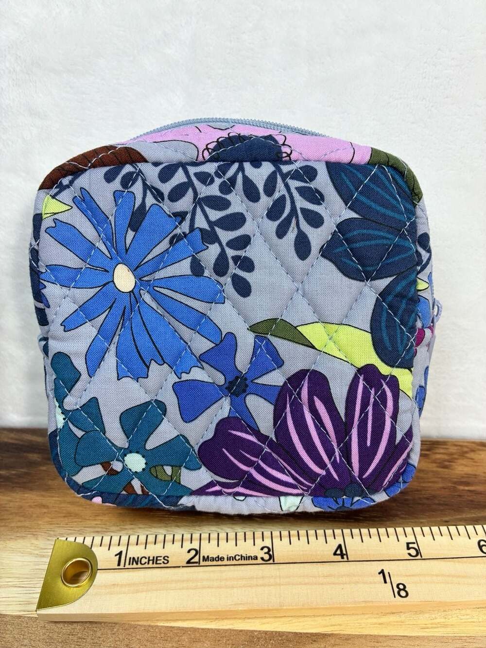 Vera Bradley Quilted Floral Square Cosmetic Case Pouch Blue 5x5